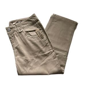 DKNYC Women's Stretch Capris in Tan